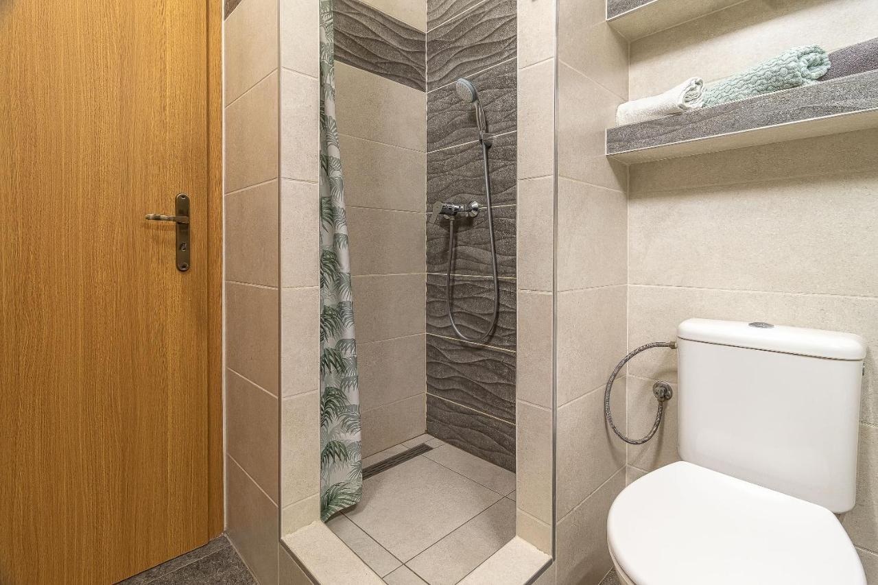 Apartment Jonas - Great Location Near Center